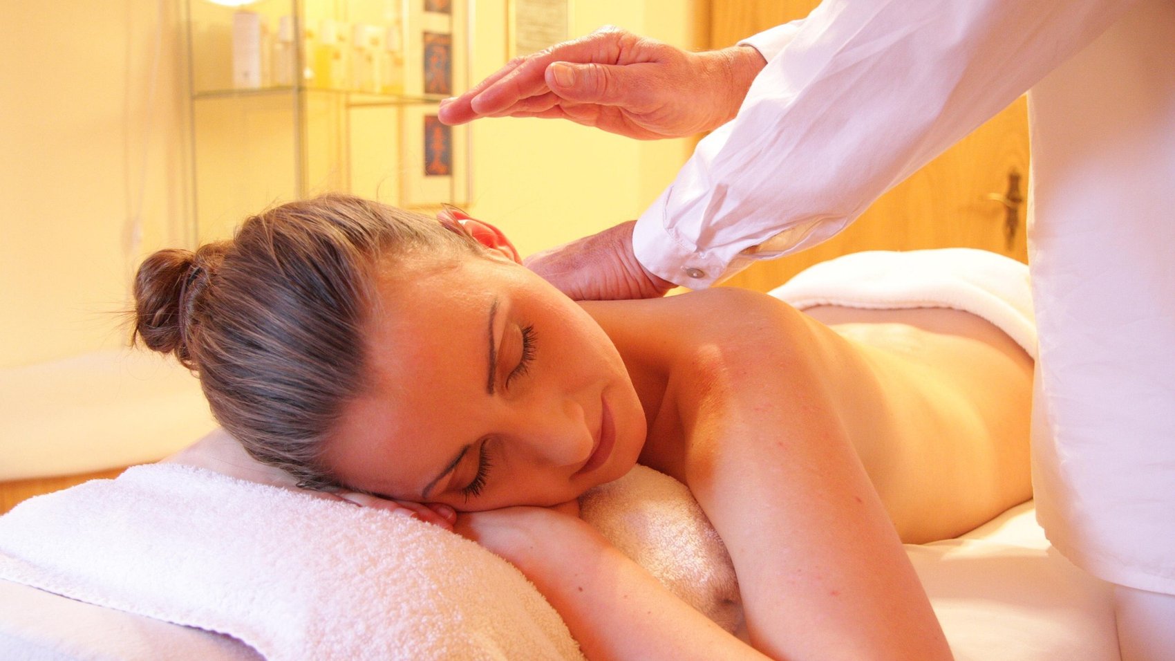 Massage détente à l'institut mySkin Delémont